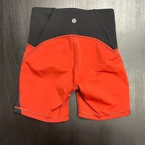 Lululemon Train Times Short *6" - Sz 4
